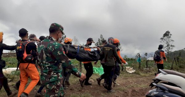 Sempat Hilang di Gunung Bawakareang, Satu Pendaki Ditemukan Tewas
