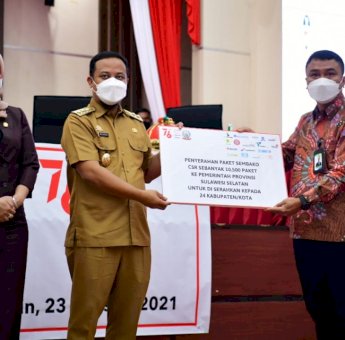 Pemprov Sulsel Salurkan 10.500 Bantuan Paket Sembako ke 24 Kabupaten/Kota
