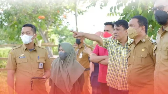 Komisi D DPRD Makassar meninjau langsung lokasi sirkuit balap di Kawasan Untia, Kecamatan Biringkanyya, beberapa waktu lalu || ist