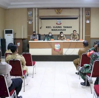 Kecamatan Ujung Tanah Gelar Rapat Koordinasi Persiapan Vaksinasi 100.1.100