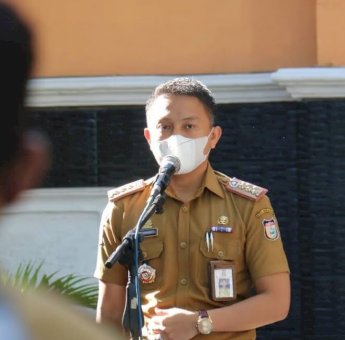 Antisipasi Pohon Tumbang, Sekcam Ujung Tanah Minta Aktifkan Posko RT/RW