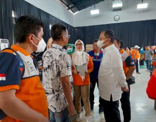 Golorong Salurkan Bantuan Paket Sembako Bagi Korban Angin Puting Beliung