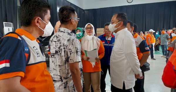 Golorong Salurkan Bantuan Paket Sembako Bagi Korban Angin Puting Beliung