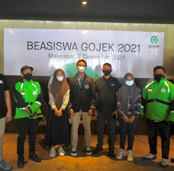 Program Gojek Swadaya Berikan Beasiswa Anak Driver