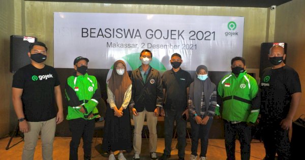 Program Gojek Swadaya Berikan Beasiswa Anak Driver