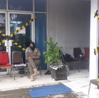 Disegel Satpol PP, Aktivitas di Kantor Perumda Parkir Makassar Raya Lumpuh