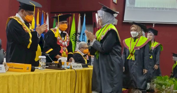 UNM Beri Apresiasi, Wisudawan Terbaik Bebas Tes Masuk Pascasarjana