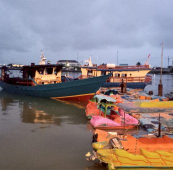 KM Banawa Nusantara 28 Milik Dishub Sulsel Terbakar