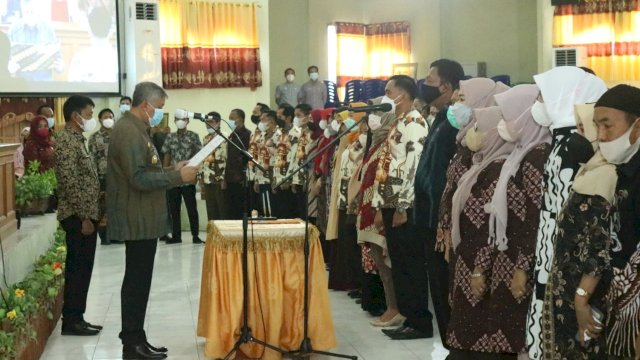 Bupati Pinrang Lantik 284 Pejabat Fungsional