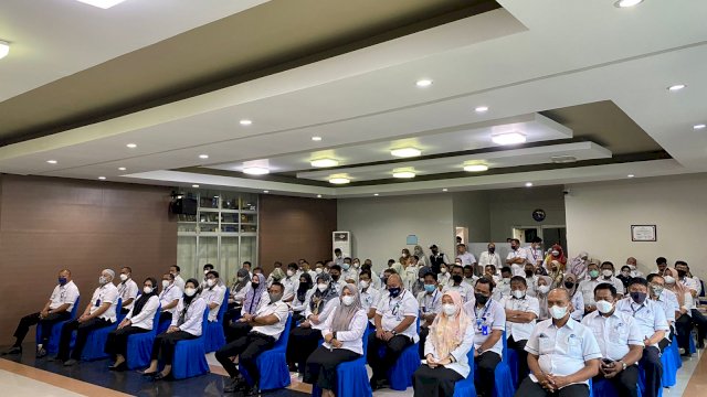 70 pejabat PDAM Makassar dilantik diam-diam || ist