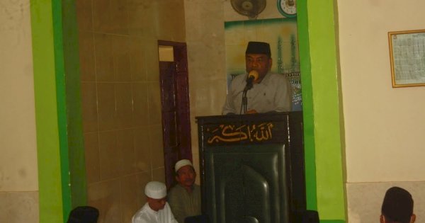 Safari Jumat, Camat Tamalate Ingatkan Waspada Kenaikan Kasus Positif Covid-19