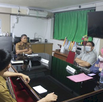 Balitbangda Makassar Libatkan Tim UNM Kaji 18 Revolusi Pendidikan