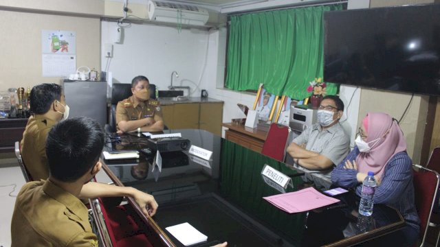 Balitbangda Makassar Libatkan Tim UNM Kaji 18 Revolusi Pendidikan