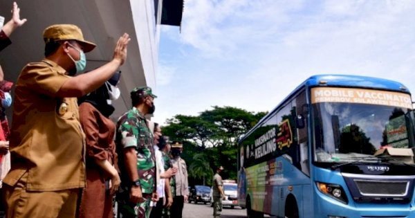 Plt Gubernur Sulawesi Selatan Lepas Seribu Nakes ke Daerah