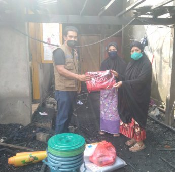 Pemprov Sulsel Bantu Korban Kebakaran di Daeng Tata