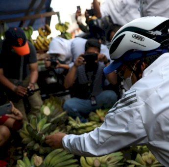 Cara Danny Meriahkan Festival Rebus Makassar, Gowes dan Beli Pangan Sendiri di Pasar