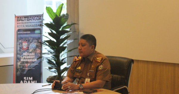 Balitbangda Libatkan Akademisi STIA LAN dan UKIP Kaji Naskah Akademik Omnibus Law