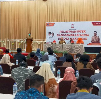 Dispora Latih Anak Muda Teknik Fotografi dan Pembuatan Konten Media Sosial