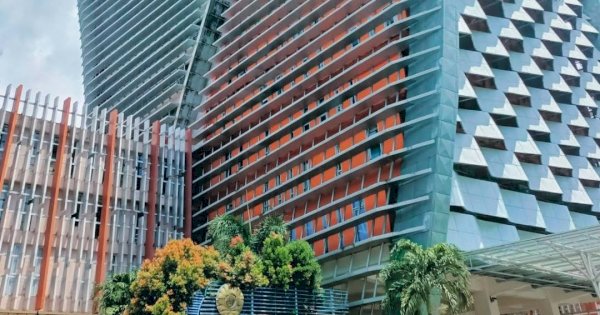 Aktivitas Akademik di UNM Disetop, Lockdown Hingga 11 Maret