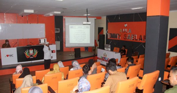 Pegawai Kecamatan Rappocini Ikuti Program Pemkot Mengaji