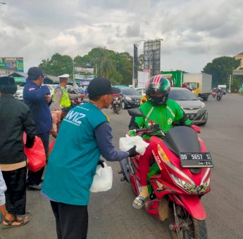 Muslimah Wahdah Islamiya Tebar 73 Ribu Paket Ifthar di Seluruh Indonesia