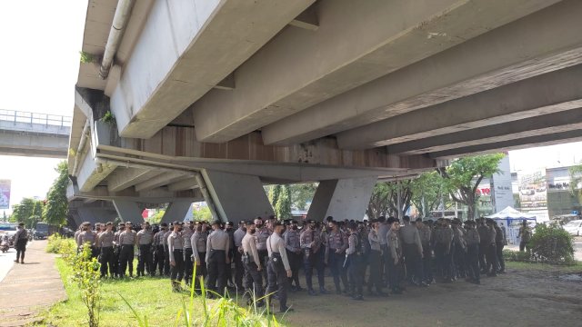 2.900 Personel Gabungan TNI-Polri Kawal Aksi Demo 11 April di Makassar