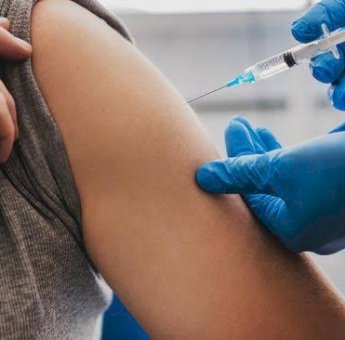 Vaksin Booster Dimulai, Dinkes Makassar: Khusus Lansia