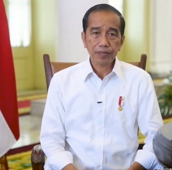 Presiden Jokowi Izinkan Masyarakat Lepas Masker di Ruang Terbuka