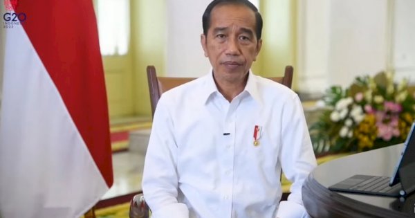 Presiden Jokowi Izinkan Masyarakat Lepas Masker di Ruang Terbuka