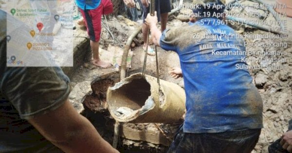 Pipa Induk PDAM Makassar Bocor Akibat Pengerjaan Sumur Bor