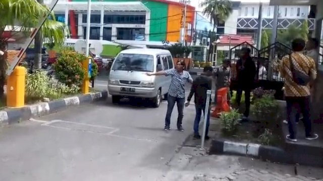 Perketat Keamanan, DPRD Makassar Terapkan Security Sistem