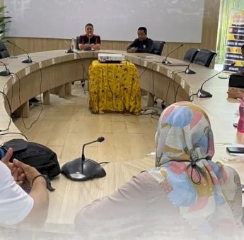 Balitbangda Makassar Evaluasi Program Kerja Semester I