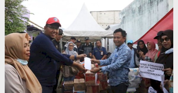Kunjungi Korban Kebakaran, Camat Tallo Beri Bantuan