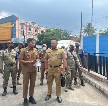 Dipagari ‘Oknum’, Camat Panakkukang Tinjau Fasum di Toddopuli