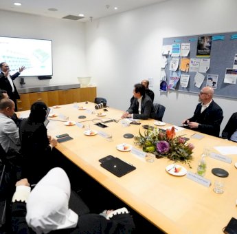 Wali Kota Makassar Bahas Pengembangan Program RISE dengan AIC di Australia