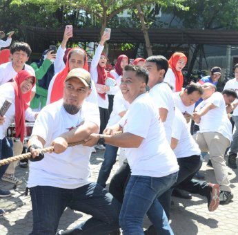 Tumbuhkan Rasa Kebersamaan Antar Pegawai, Bapenda Gelar Porseni Semarakkan HUT RI ke-77
