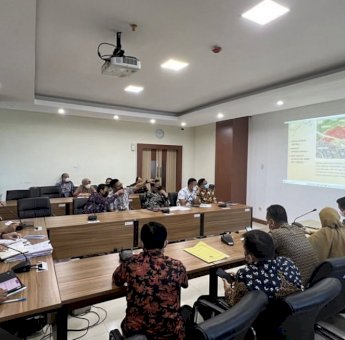 Dispora Rakor Bahas Revitalisasi Total Lapangan Karebosi