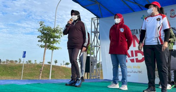 Lepas Peserta Run to End TB, Indira Jusuf Ismail Optimistis Makassar Capai Target Eliminasi TB 2030