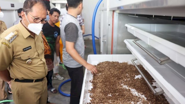 Danny Segera Terapkan Teknogi Pengolahan Sampah Food Waste