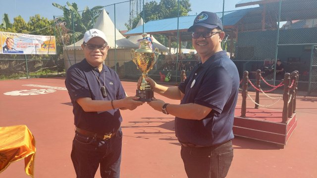 Prof Husain Syam Buka PHS Cup I, Jadikan Turnamen Wadah Pengembangan Potensi Atlet Tenis Lapangan