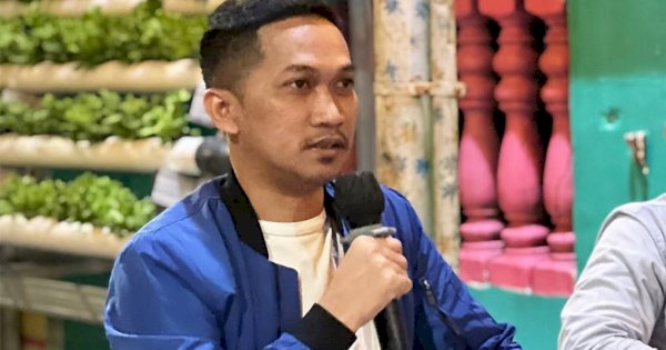 Andi Pattiware Malam Minggu di Lorong Sipakainga’ Bahas Masa Depan Pemuda