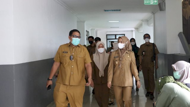 Pastikan Pelayanan Prima, Wakil Wali Kota Tinjau RSUD Daya