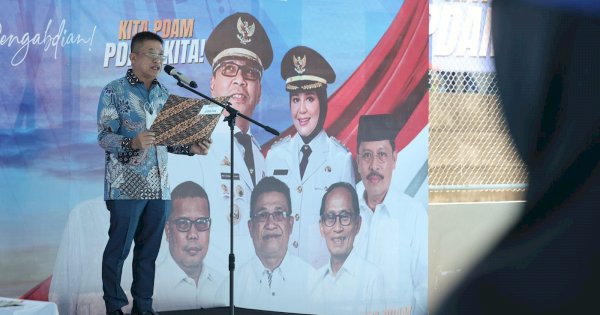 Ambil Sumpah Jabatan Pegawai Honorer PDAM Makassar, Ini Pesan Beni Iskandar