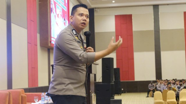 Bripka Fachry Imam Inisiasi 50 Anak Dapat Sunnat Gratis dan Kumpulkan 30 Kantong Darah