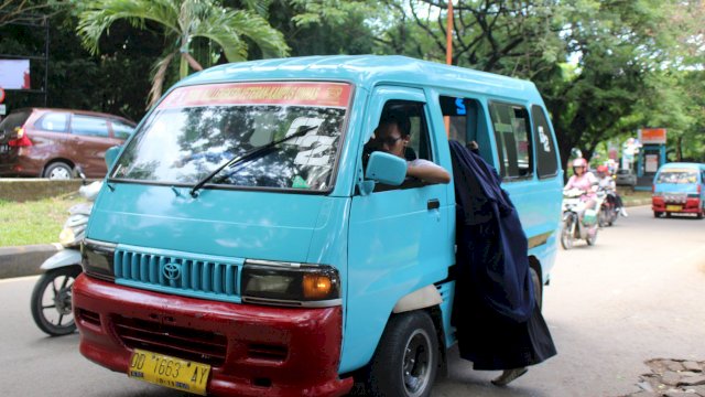 Angkutan Umum Pete-Pete || Istimewa 