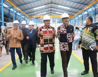 Dampingi Danny, Kadis PMPTSP Hadiri Grand Opening Pabrik Injeksi Pelastik