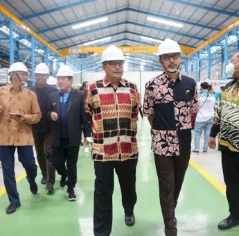 Dampingi Danny, Kadis PMPTSP Hadiri Grand Opening Pabrik Injeksi Pelastik