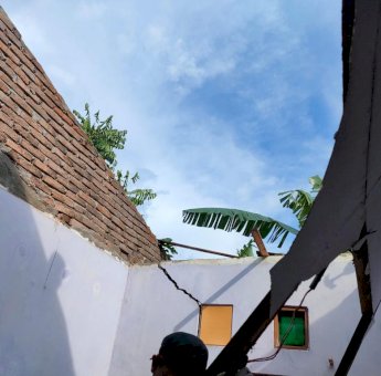 Tiga Kelurahan di Biringkanayya Diterjang Angin Kencang, Tujuh Unit Rumah Rusak