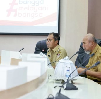 Danny Klarifikasi Istilah Pengawas Kebersihan