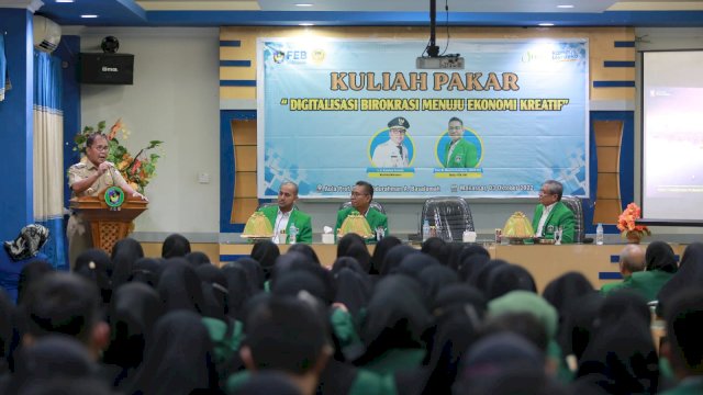 Danny Pomanto Beri Kuliah Pakar di FEB UMI Bahas Digitalisasi Birokrasi